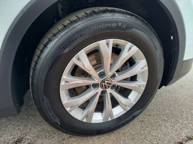 Volkswagen Tiguan Basis