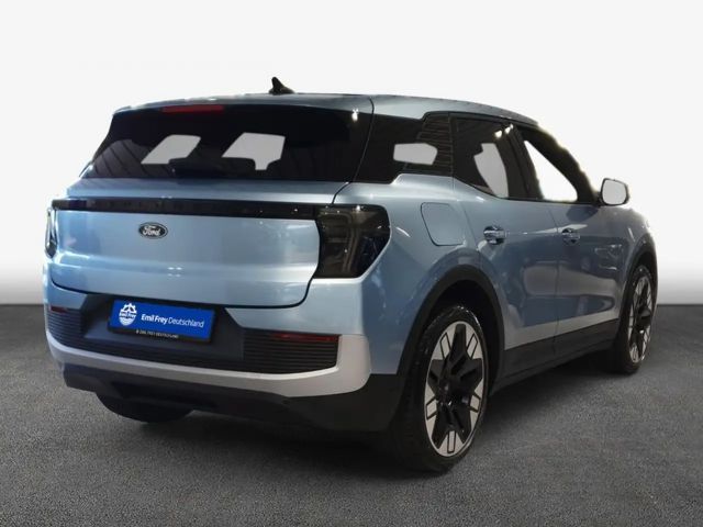 Ford Explorer Extended range RWD