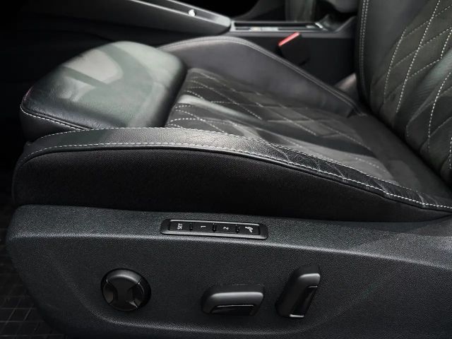 Skoda Octavia Combi RS