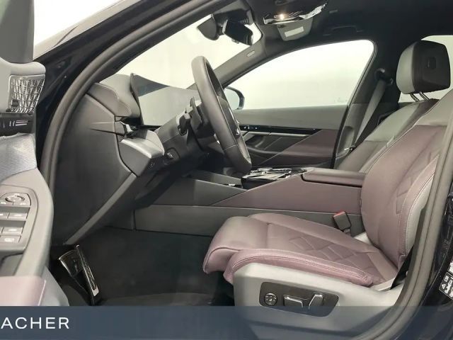 BMW 540 540d M-Sport Sedan xDrive