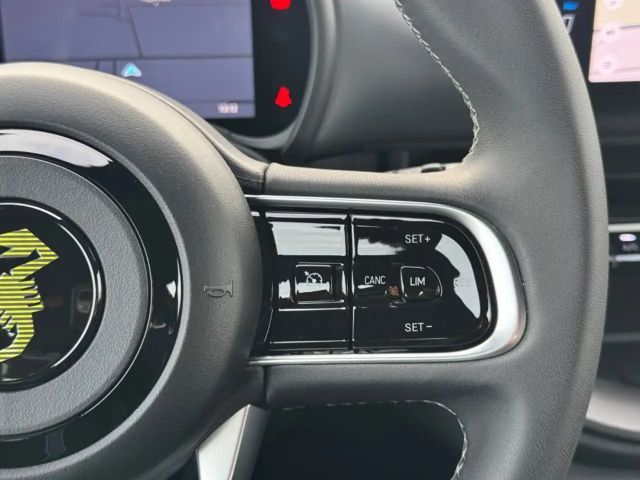 Abarth 500e +ALLWETTER+SCHECKHEFT+NAVI+CARPLAY+KEYLESS+