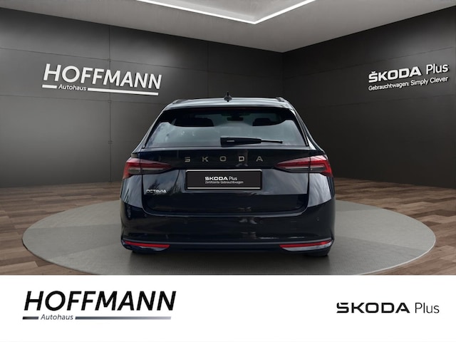 Skoda Octavia Combi Selection