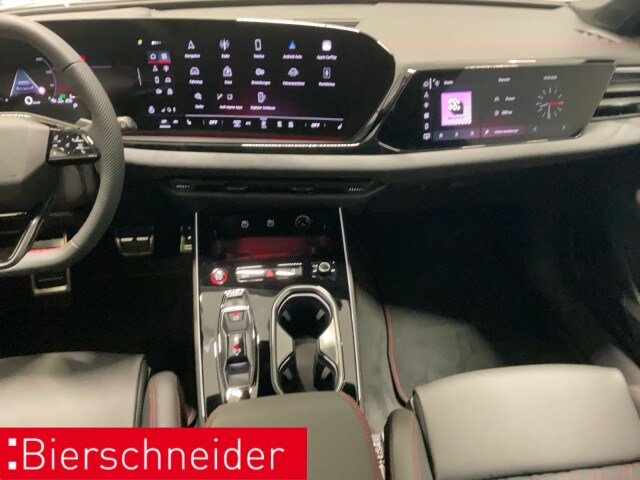 Audi A6 Avant Quattro S-Tronic