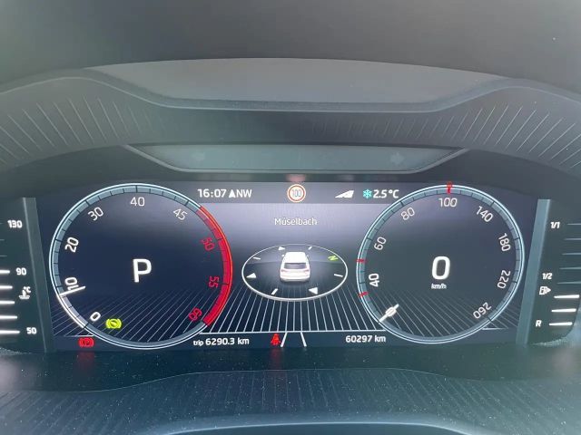 Skoda Karoq 4x4 Style Style