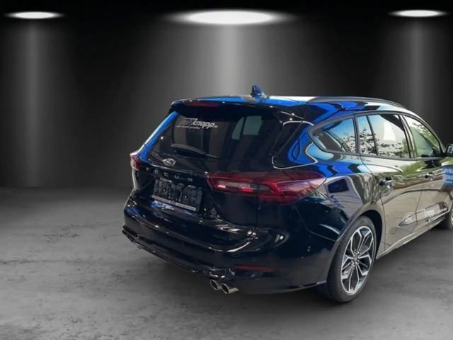Ford Focus ST Line Wagon