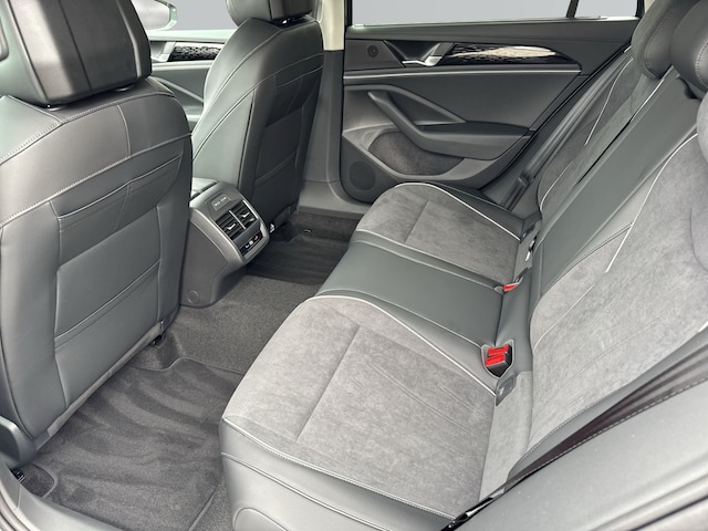 Volkswagen Passat 2.0 TDI Elegance Elegance