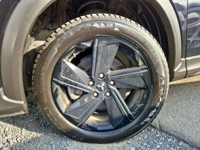 Mitsubishi Eclipse Cross PHEV