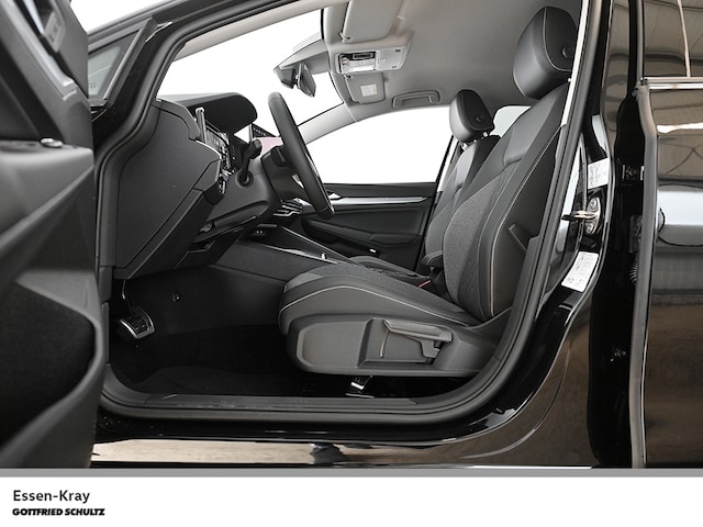 Volkswagen Golf 1.5 eTSI DSG