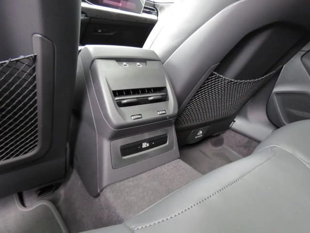 Audi S5 Avant Quattro