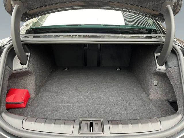 Porsche Taycan Sitzbel. 22KW Onboard,Sportsound