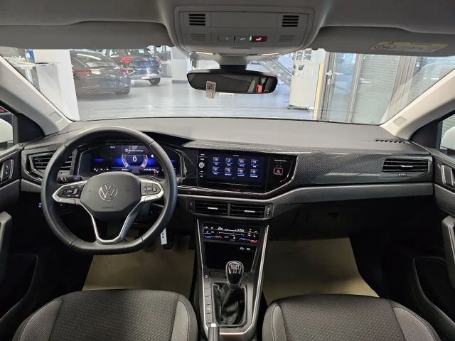 Volkswagen Polo Life