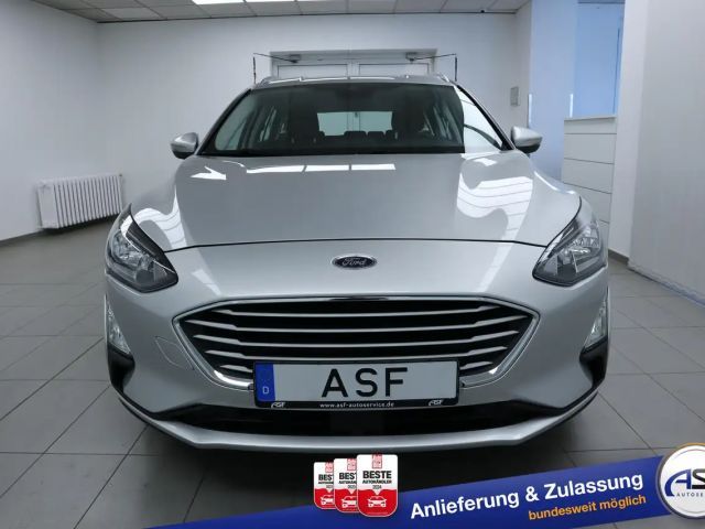 Ford Focus Cool & Connect Wagon