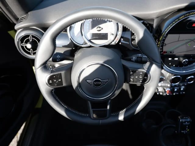 MINI Cooper Cabrio Classic Trim FACEL. LED NAVI