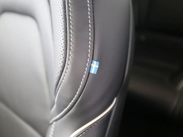 Volvo S90 AWD Dark Plus Recharge T8