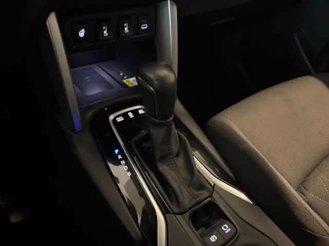 Toyota Corolla Cross Hybride Team D