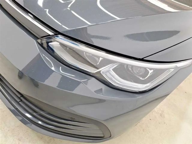 Volkswagen Golf DSG Life