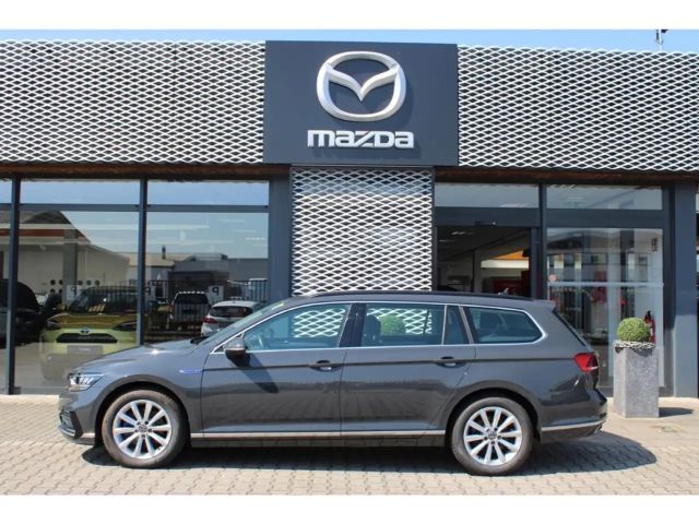 Volkswagen Passat GTE Variant