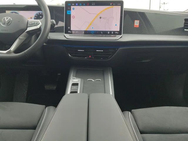 Volkswagen Passat 1.5 eTSI Business DSG