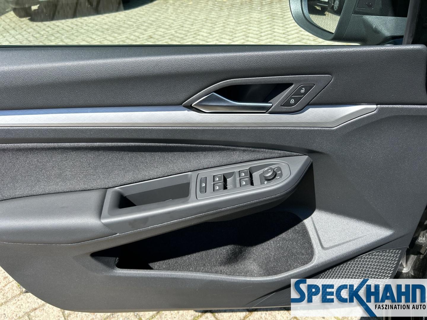 Volkswagen Golf 1.5 TSI Golf VIII Life