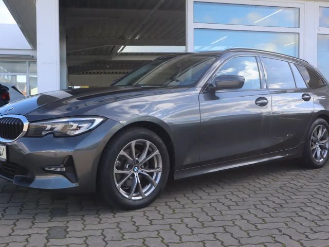 BMW 320 320i Sport Line Touring