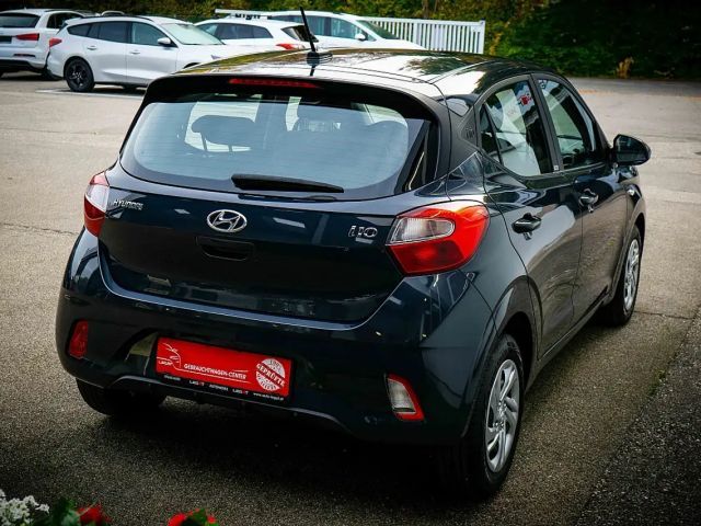 Hyundai i10 1,0 *WENIG KILOMETER*