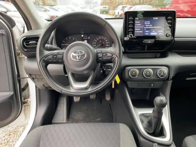 Toyota Yaris 1.0 VVT-i Comfort Hatchback