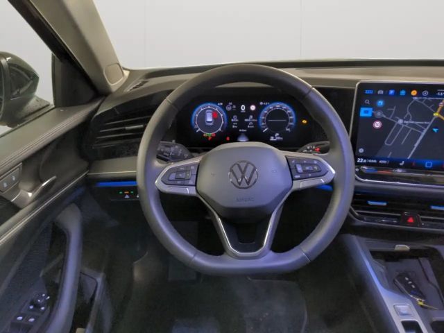 Volkswagen Passat 1.5 eTSI Business Variant