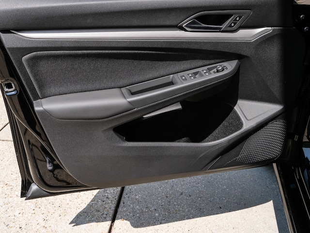 Volkswagen Golf 1.5 TSI Variant