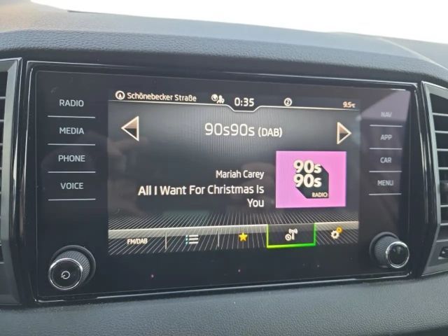 Skoda Karoq 1,0TSI 115PS Navi/LED/ACC/Kamera/Winterp.    **