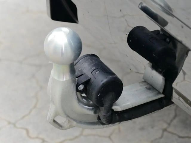 BMW 330 330e M-Sport Sedan