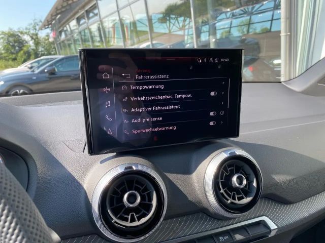 Audi Q2 35 TFSI S-Line