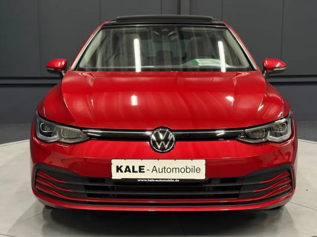 Volkswagen Golf 1.5 eTSI Golf VIII Life