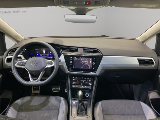 Volkswagen Touran 1.5 TSI DSG