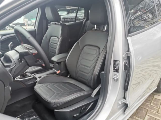 Ford Focus EcoBoost ST Line Wagon