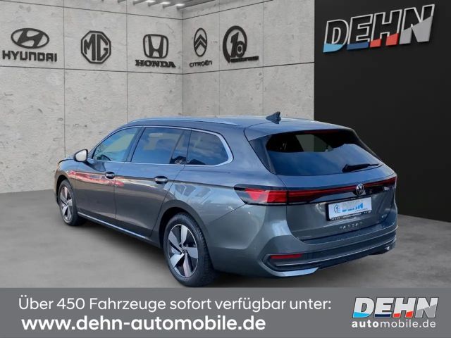 Volkswagen Passat 1.5 eTSI Business DSG Variant