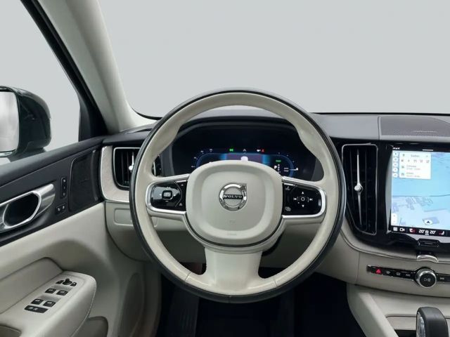Volvo XC60 AWD Dark Plus Recharge T8