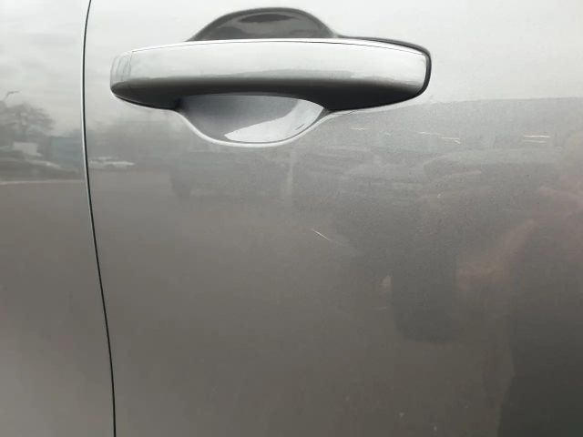 Renault Scenic Blue Bose EDC dCi 120