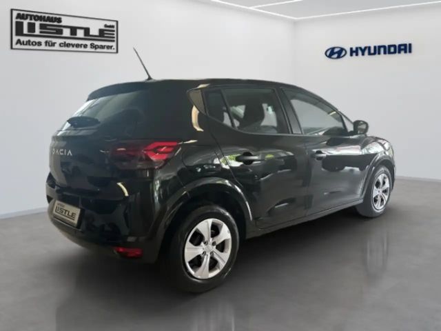 Dacia Sandero Essential TCe 90