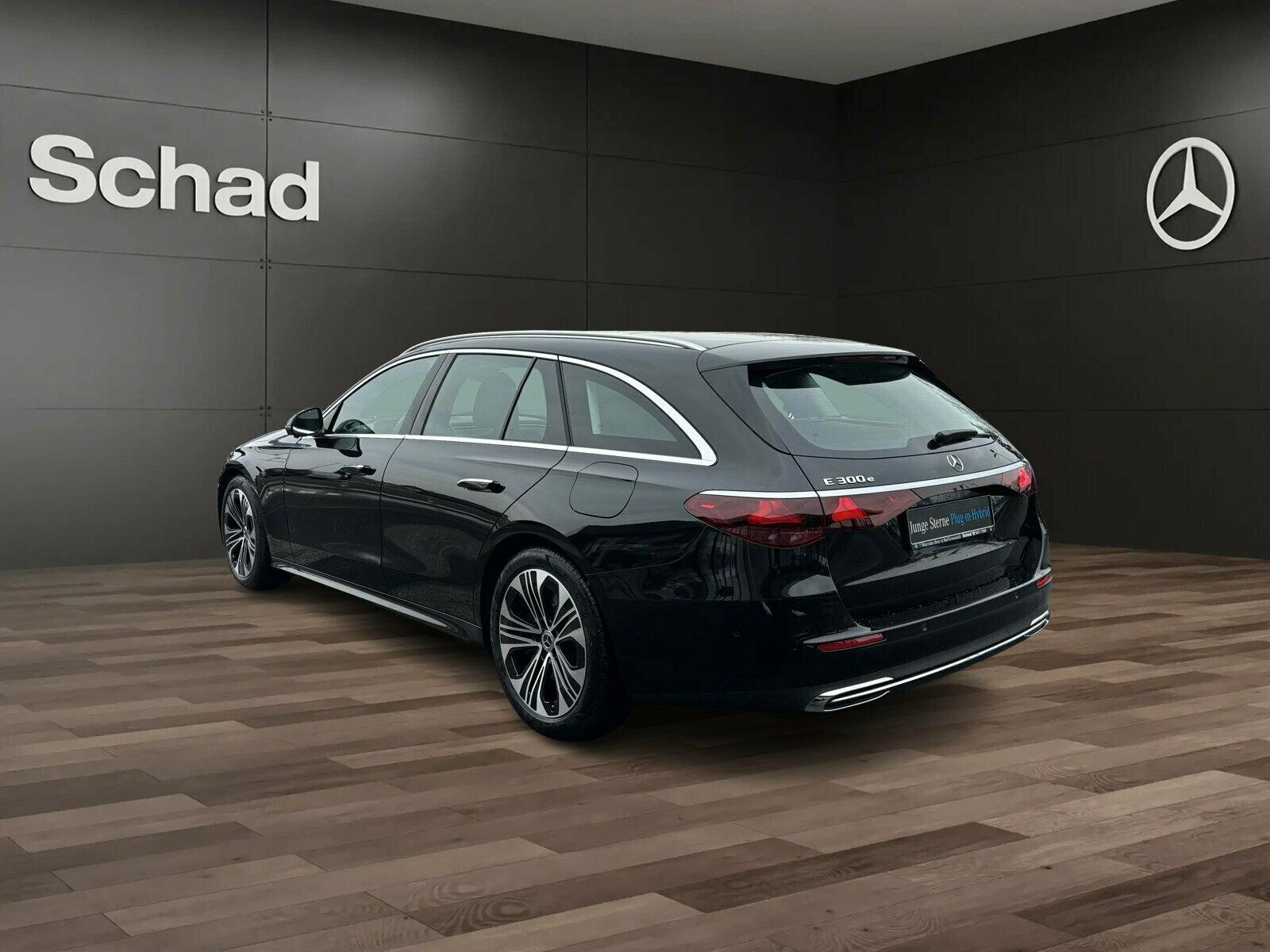 Mercedes-Benz E 300 E 300 e Estate