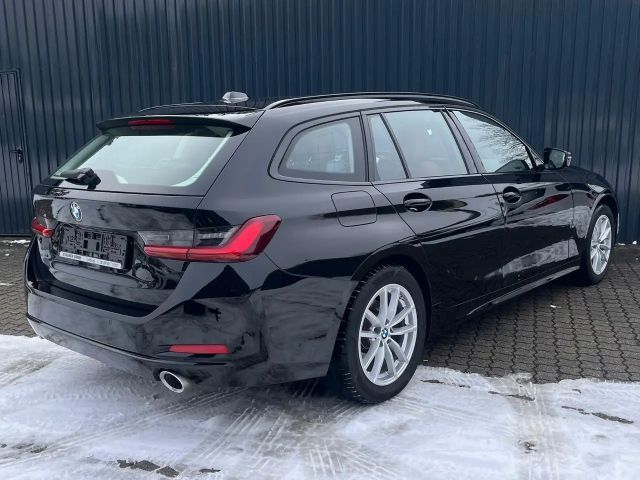 BMW 320 320d Touring