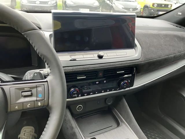 Nissan Qashqai AWD DIG-T Tekna