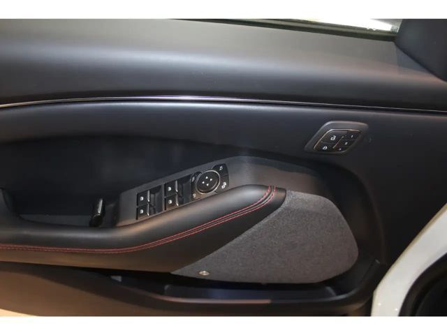 Ford Mustang Mach-E AWD