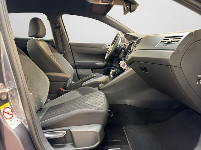 Volkswagen Taigo 1.0 TSI DSG R-Line