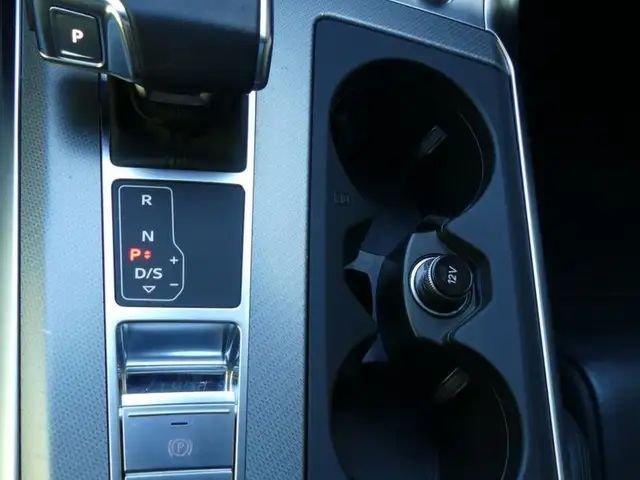 Audi A6 55 TFSI Quattro Sedan