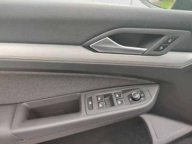 Volkswagen Golf 1.5 TSI Golf VIII Life