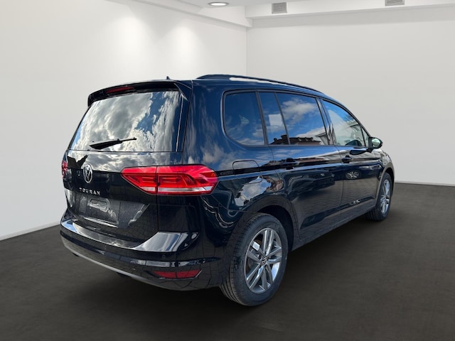 Volkswagen Touran 1.5 TSI DSG
