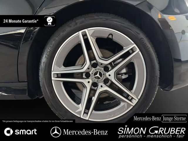 Mercedes-Benz A 200 AMG Line