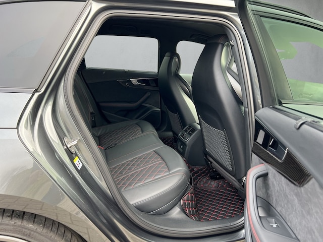 Audi A4 35 TFSI Avant S-Line S-Tronic