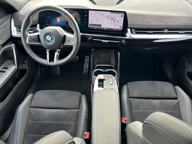 BMW iX2 eDrive20