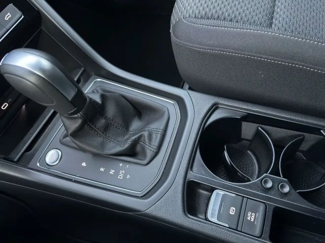 Volkswagen Touran 1.5 TSI DSG R-Line